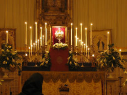Honoring the Blessed Sacrament